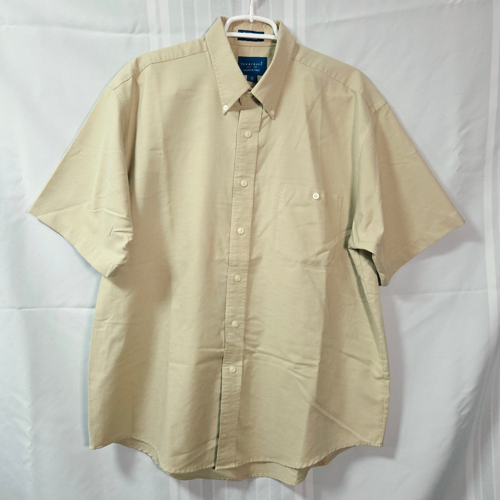 Towncraft Button Down Shirt Mens L Tan Wrinkle-Free Short Sleeve Khaki Pocket
